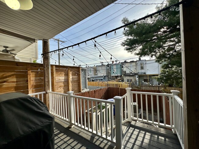 Foto del edificio - Charming  2Bed/2Bath in Patterson Park