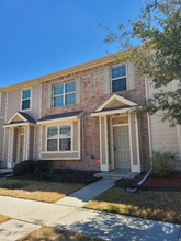 Building Photo - 3080 Peyton Brook Dr