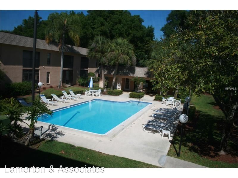 Foto del edificio - 100 Grand Blvd