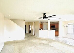 Building Photo - 8006 Echinacea Dr