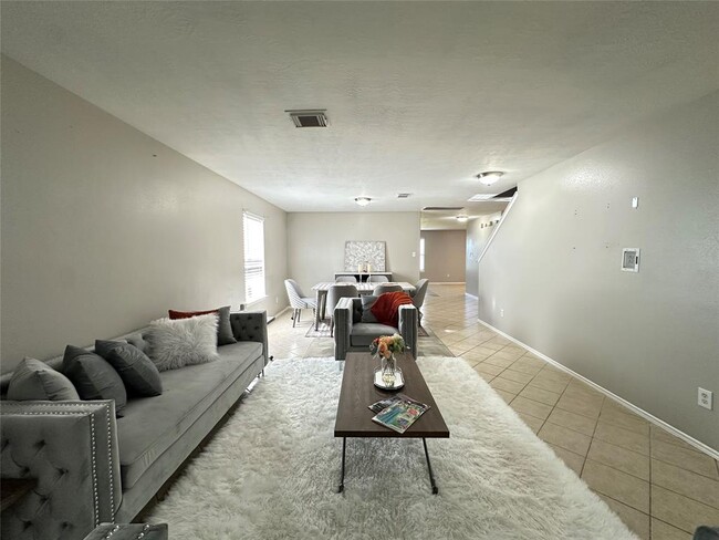 Foto del edificio - 1126 Desert Willow Ln