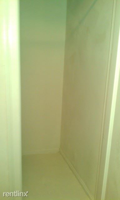 Foto del edificio - 321 E 44th St
