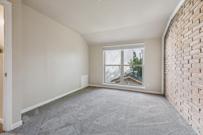 Building Photo - 1205 Autrey St