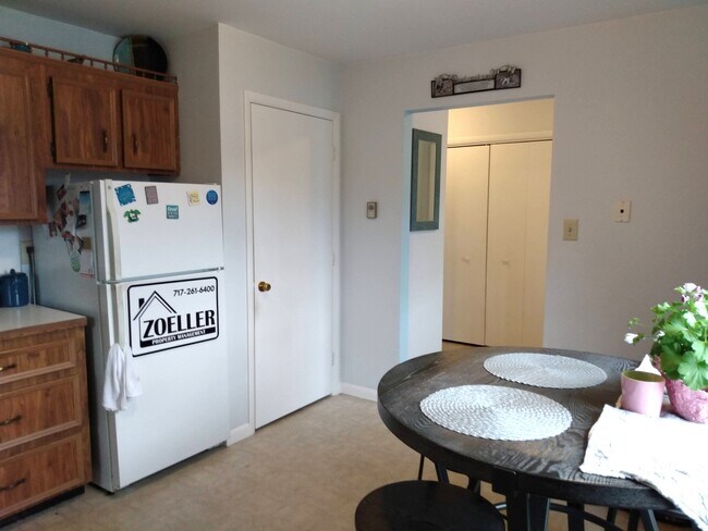 Foto del edificio - 2860 Fillmore Dr