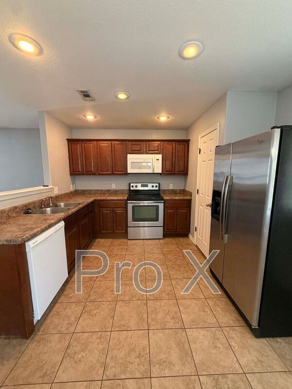 Foto del edificio - 2016 S Highview Ave