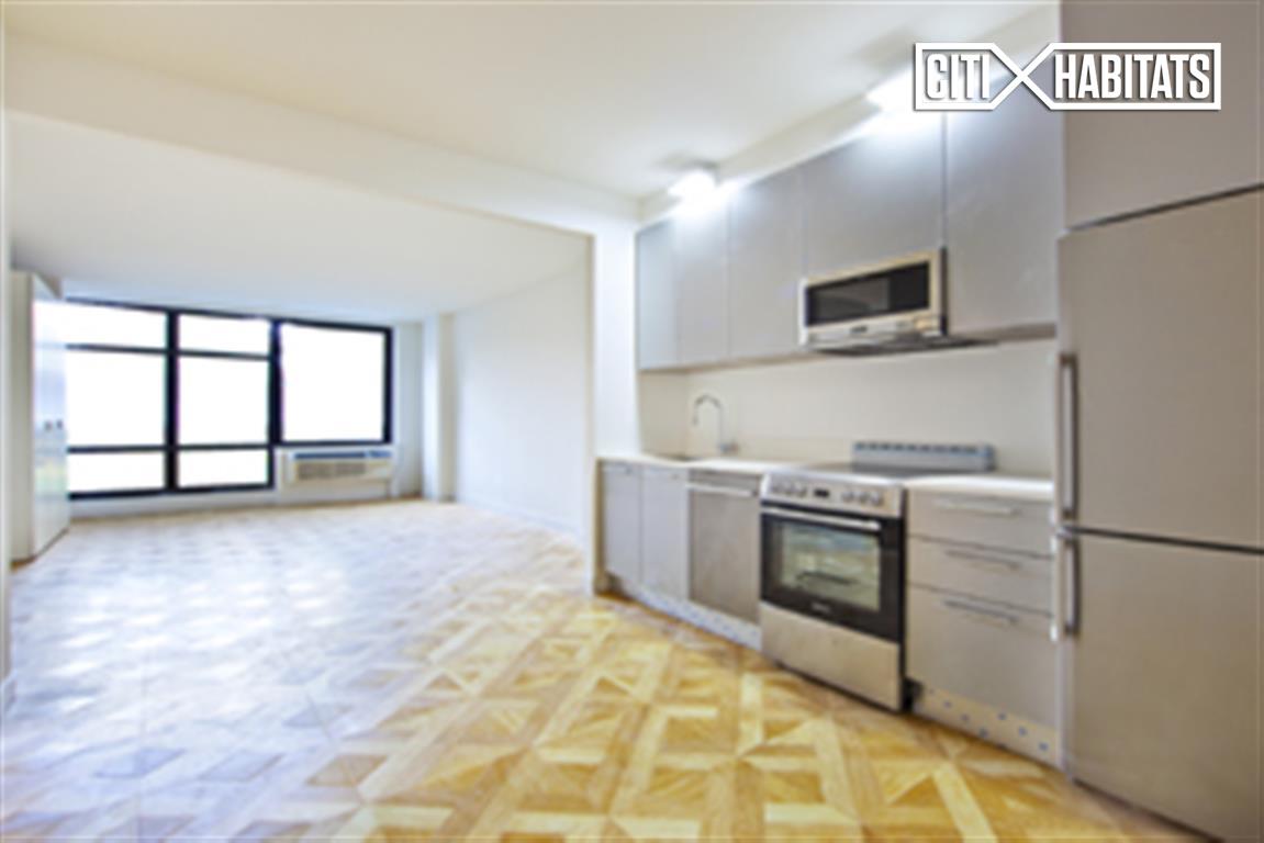 Foto principal - 316 E 3rd St