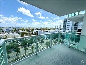 Building Photo - 1000 West Ave