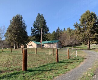 Building Photo - 14909 Clover Creek Rd