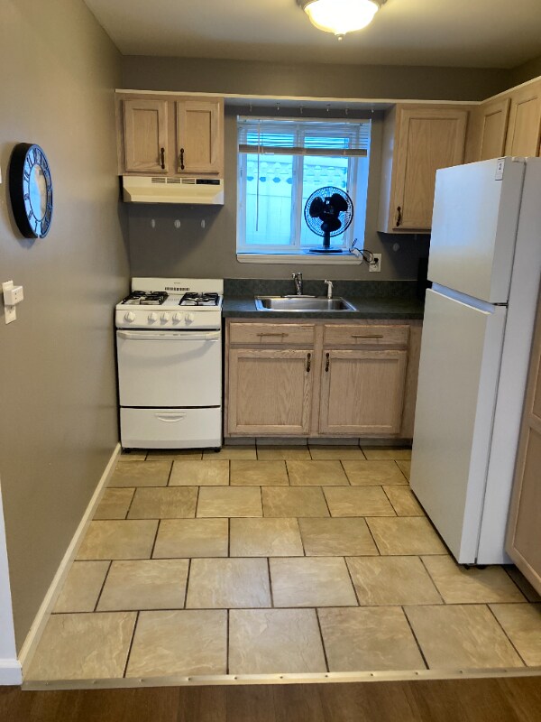 39 Knesel St, Staten Island, NY 10309 House Rental in Staten Island