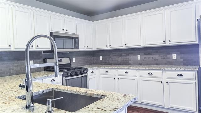 Building Photo - 3821 Granby Ln