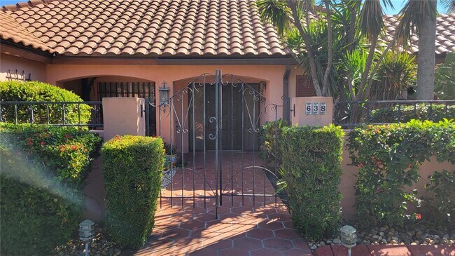 Foto del edificio - 638 S Owl Dr