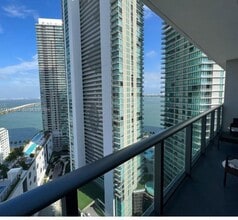 Building Photo - 501 NE 31st St