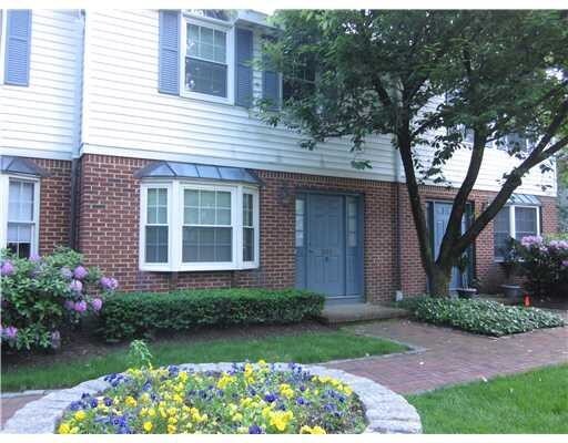 Building Photo - 241 Amboy Ave