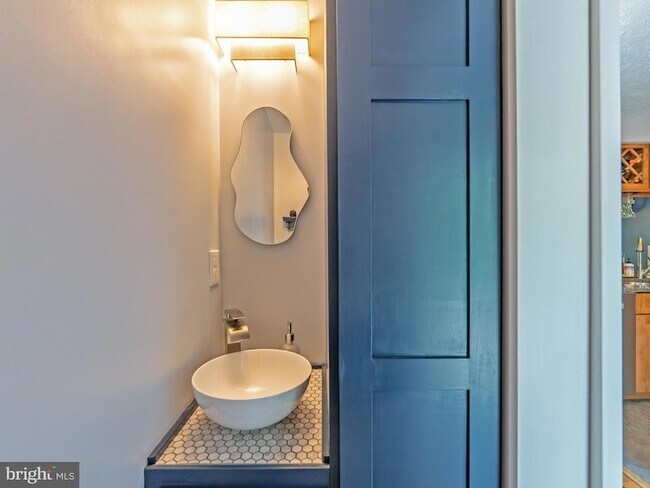 Foto del edificio - 1636 Fieldthorn Dr