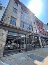 Interior Photo - 1322 W Broad St