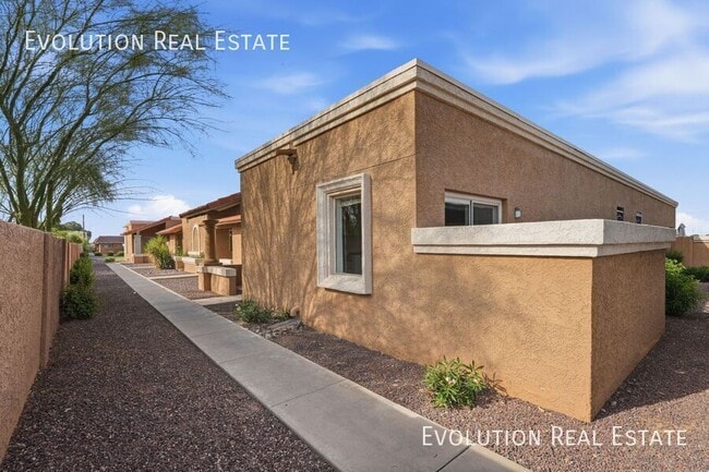 Photo - 20251 N 3rd Dr House