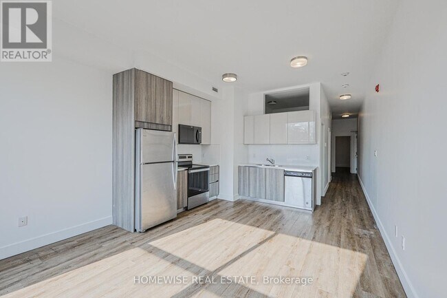 Photo du bâtiment - 3020 Dundas St W