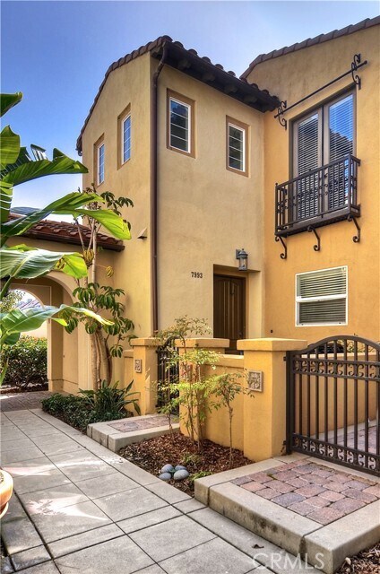 Foto principal - 7993 Osuna Cir