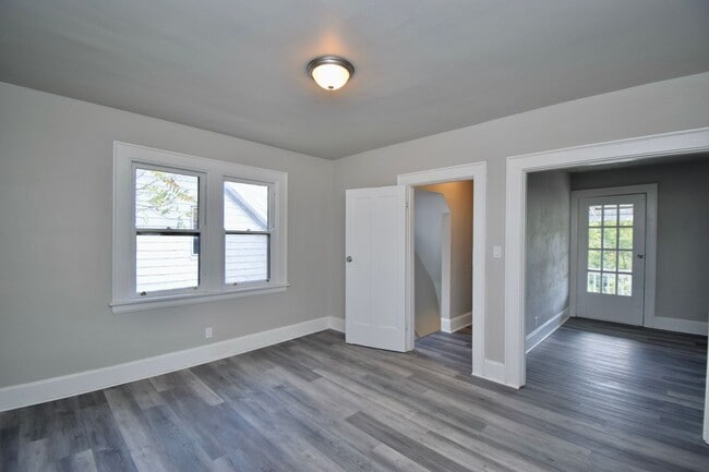 Building Photo - 6306 Chandler St
