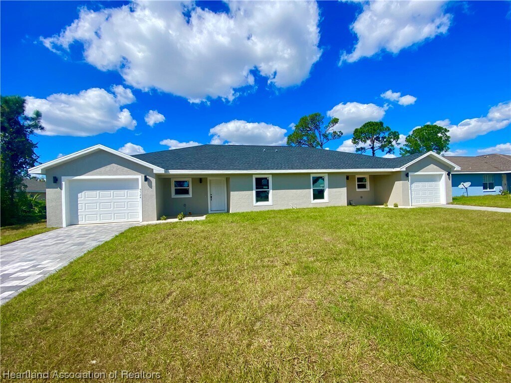 5722 Granada Blvd, Sebring, FL 33872 Townhome Rentals in Sebring FL