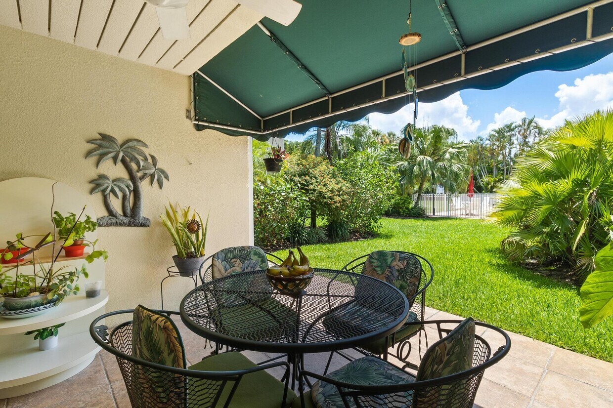 Foto principal - 386 Golfview Rd