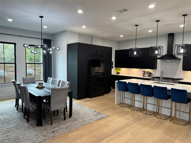 Building Photo - 4235 Eck Ln