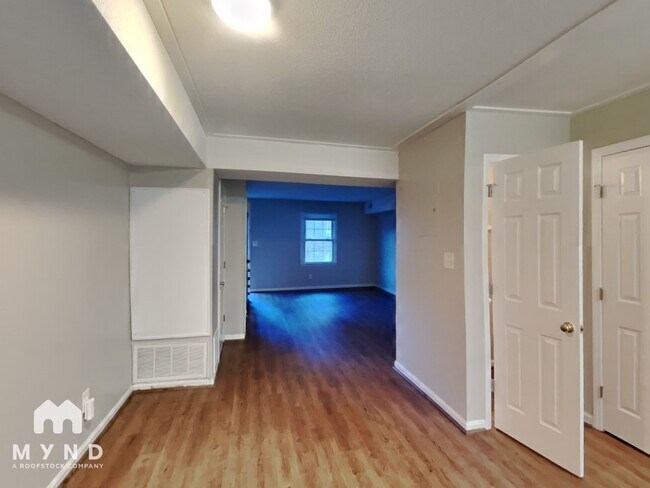 Building Photo - 4705 Blue Bird Ct