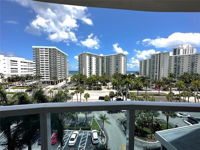 Foto del edificio - 3800 S Ocean Dr