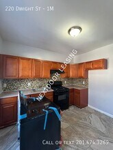 Building Photo - 220 Dwight St