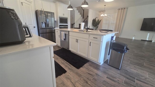 Building Photo - 125 Raleigh Dr