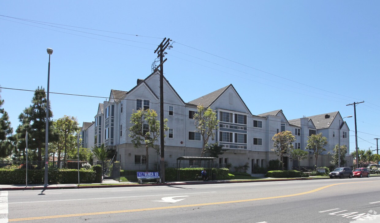Primary Photo - George McDonald Court
