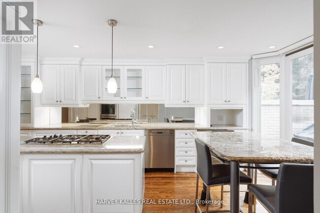 Building Photo - 22 Lower Village Gate