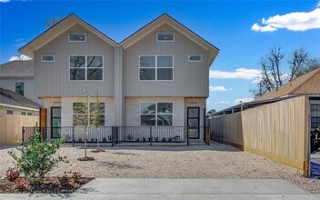 Building Photo - 4605 Edison St
