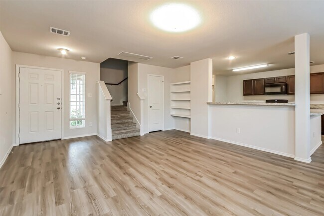 Building Photo - 2907 Karin Crst Ln