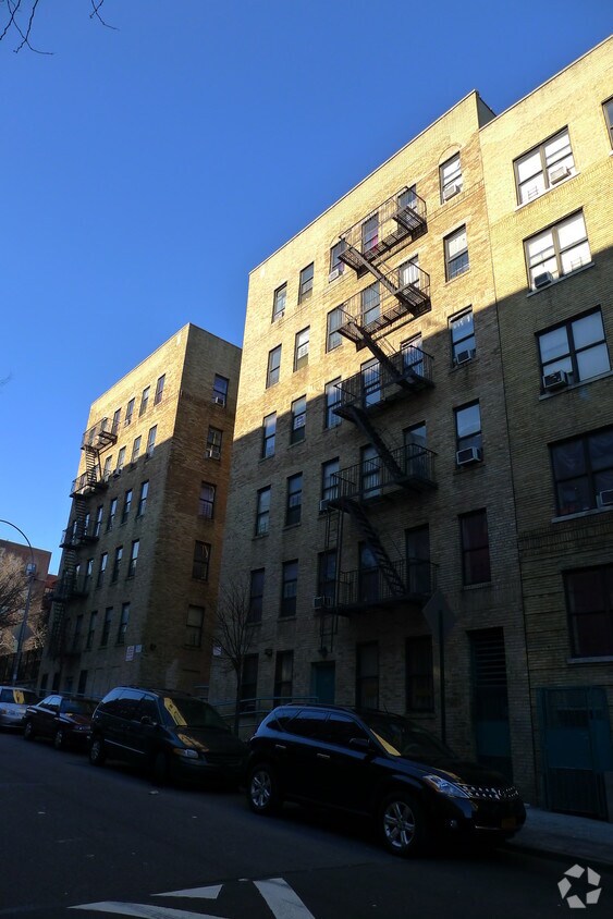 Building Photo - 1353 Sheridan Ave