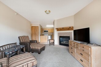 Building Photo - 13 Moose Ridge Rd