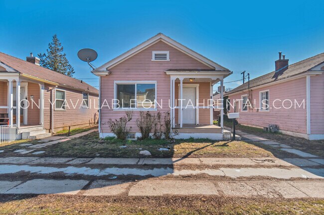 Foto del edificio - 3182 Adams Ave