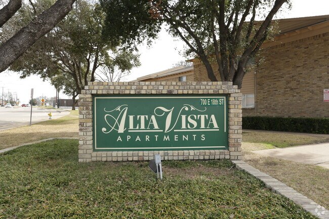 Alta Vista Apartments Plano Tx Apartments Com