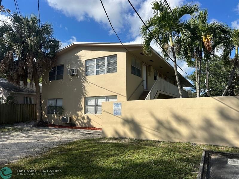 Foto principal - 1010 SW 16th Ave