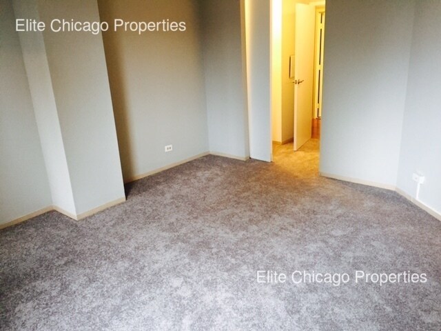 Foto del edificio - 3150 N Lake Shore Dr