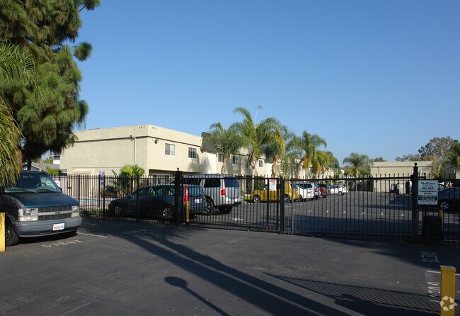Foto del edificio - The Pines