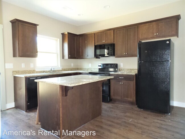 Foto del edificio - 4 br, 3 bath House - 6451 Cheshire Cove Drive