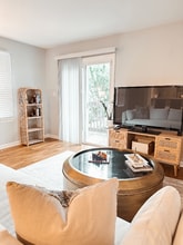 Building Photo - 221 N Cedar St