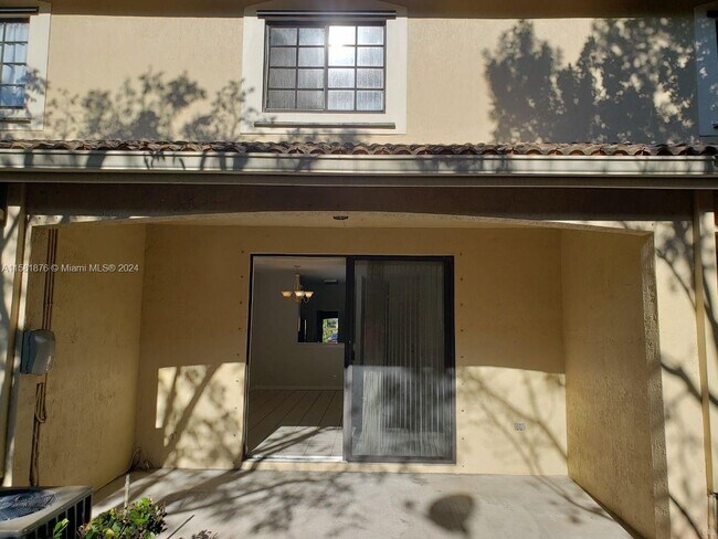 Building Photo - 4066 Timber Cove Ln
