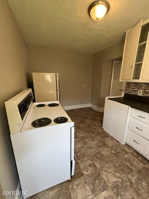 Building Photo - 1 br, 1 bath House - 1015 Richland St Apt A
