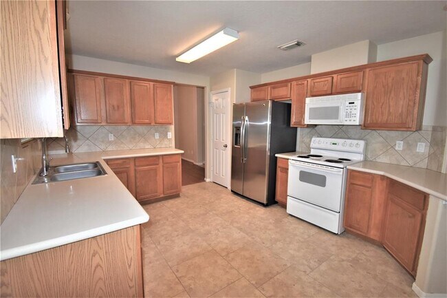 Foto del edificio - 3733 Breckenridge Dr