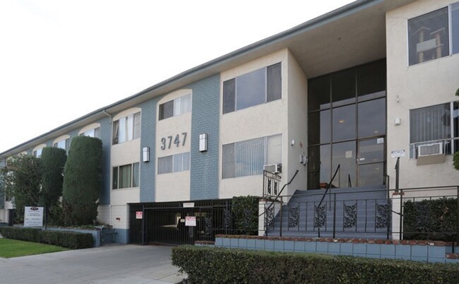 Building Photo - Sepulveda-3747