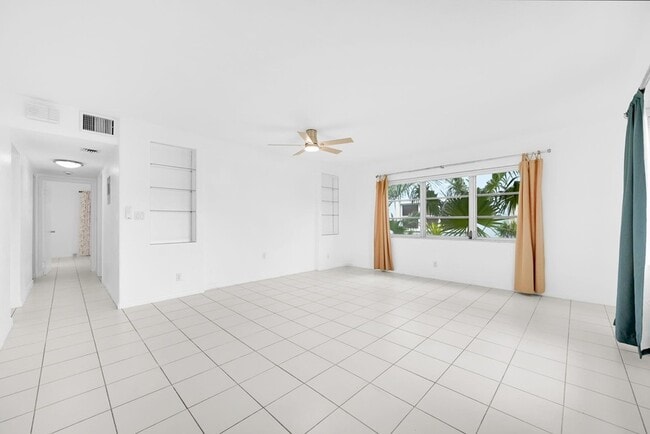 Photo - 3208 Colony Club Rd Apartment