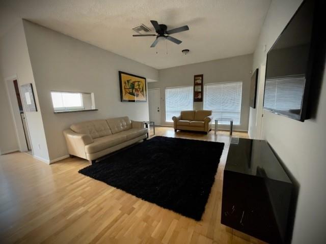 Building Photo - 6247 Briar Glade Dr