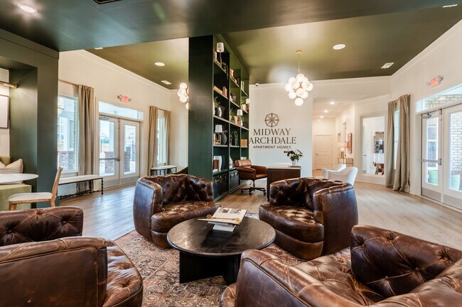 Foto del edificio - Midway at Archdale